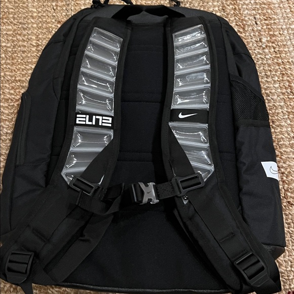 NEW WITH TAGS. Nike Elite Black Backpack. No offers. - Picture 6 of 6